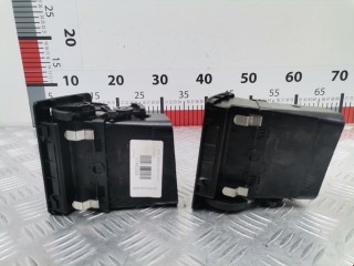 Дефлектор обдува салона, ориг. номер 3M51R018B09, Ford Kuga 2008-2013