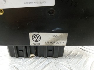 Блок комфорта, ориг. номер 1C0962258J, 5ZA007955-50, Volkswagen Beetle 1997-2005