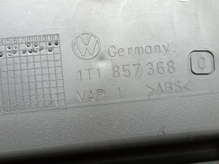 Консоль салона (кулисная часть), ориг. номер 1T1863475B, Volkswagen Touran 2003-2006