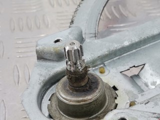 Стеклоподъемник передний правый, ориг. номер 90512644, Opel Vectra 1995-2000
