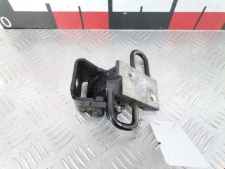 Петля двери Audi A6 2004-2008