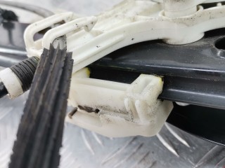 Стеклоподъемник передний левый, ориг. номер 51337138465, 0130822226, BMW 1 E87/E81/E82/E88 2004-2007