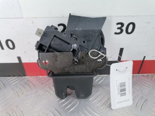 Замок багажника Audi A6 2001-2005