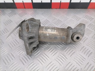 Отбойник бампера переднего, ориг. номер 8E0807133B, Audi A4 2000-2006