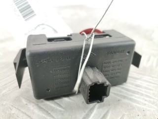 Кнопка аварийной сигнализации, ориг. номер 252103766R, 88300000, Renault Clio 2003-2013