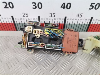 Блок реле, ориг. номер MB953355, MR318826, Mitsubishi Space Star 1998-2002