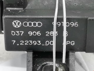 Клапан воздушный, ориг. номер 037906283D, 72239300, Audi A3 1996-2000