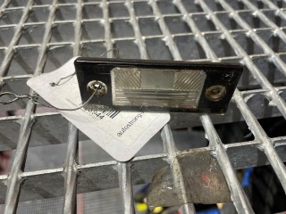 Подсветка номера, ориг. номер 1J5943021, Volkswagen Passat 1996-2001