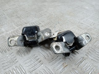 Петля двери передней правой, ориг. номер KD5358210A, Mazda CX3 2015-2018