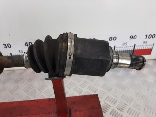 Полуось передняя левая (приводной вал, ШРУС), ориг. номер GDD72560XA, Mazda CX3 2015-2018