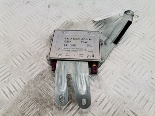 Усилитель антенны, ориг. номер 8E0035456D, 8E0035456B, Audi TT 2003-2006
