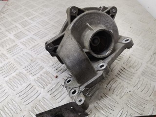 Помпа, ориг. номер 251002F000, Hyundai Santa Fe 2004-2012