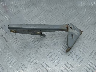 Петля капота левая Mitsubishi L200 1996-2005