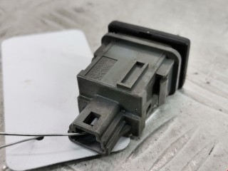 Кнопка аварийной сигнализации, ориг. номер 8433047020, Toyota Prius 2005-2011