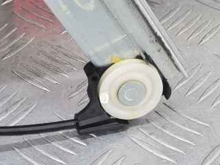 Стеклоподъемник передний правый, ориг. номер D09L5897X, D10E58590B, Mazda CX3 2015-2018