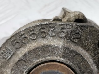 Натяжитель ремня генератора, ориг. номер 55563512, Opel Astra 1998-2009