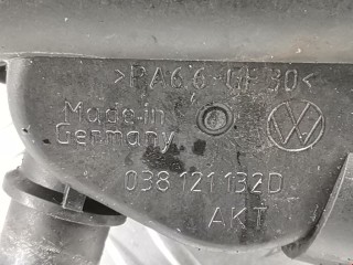 Фланец (тройник) системы охлаждения, ориг. номер 038121132D, Volkswagen Touran 2003-2006