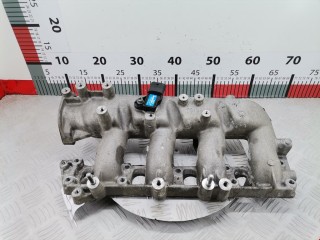 Коллектор впускной Opel Zafira 2005-2008