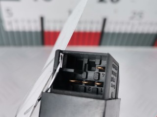 Кнопка стеклоподъемника, ориг. номер 1M0959855, Seat Leon 1999-2005