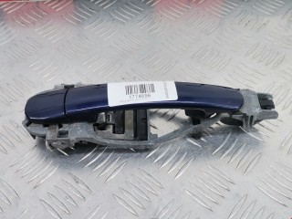 Ручка наружная передняя правая Volkswagen Passat 2000-2005