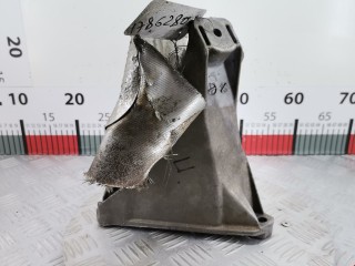Кронштейн двигателя, ориг. номер 8D0199388K, Volkswagen Passat 1988-1997