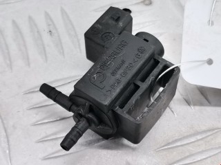 Клапан воздушный, ориг. номер 037906283A, 72240200, Volkswagen Passat 1996-2001