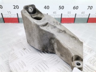 Кронштейн двигателя, ориг. номер 8D0199305A, 8D0199307J, Volkswagen Passat 1988-1997
