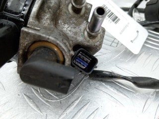 Кронштейн топливного фильтра, ориг. номер DHF2400010, 319702B950, Hyundai i40 2011-2015