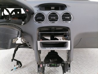 Панель передняя салона (торпедо), ориг. номер 8231HC, Peugeot 308 2007-2011