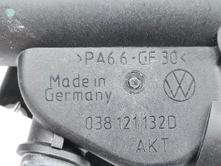 Фланец (тройник) системы охлаждения, ориг. номер 038121132D, Volkswagen Golf Plus 2005-2009