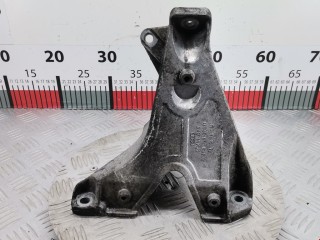 Кронштейн двигателя, ориг. номер 8E0199308D, 8E0199306D, Audi A4 2000-2006