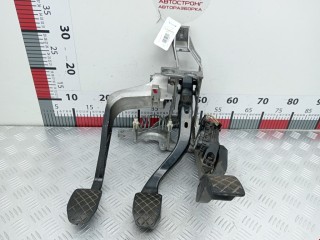 Узел педальный (блок педалей) Audi A6 2001-2005