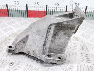 Кронштейн двигателя Volkswagen Passat 1996-2001
