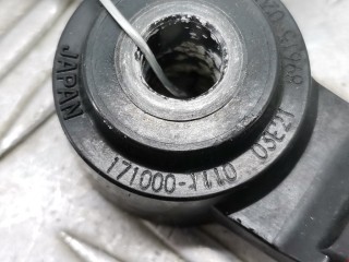 Датчик детонации, ориг. номер 1710001110, Toyota Avensis 2000-2003