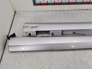 Накладка на порог, ориг. номер A2046981454, Mercedes C W204 2007-2011