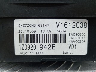 Щиток приборов (приборная панель), ориг. номер 1Z0920942E, A2C53164873, Skoda Octavia 2000-2011