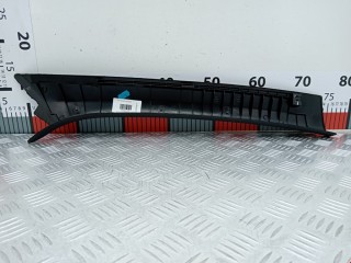 Обшивка стойки, ориг. номер A2046900125, Mercedes C W204 2007-2011