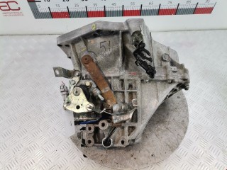 КПП механическая (МКПП) 5-ступенчатая, ориг. номер 20TT01, 303000H010, Toyota Aygo 2005-2008