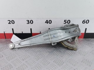 Стеклоподъемник задний правый, ориг. номер 6983002090, Toyota Corolla 2000-2004