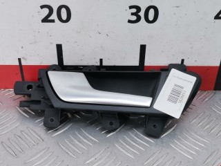 Ручка внутренняя передняя левая Audi A4 2004-2009