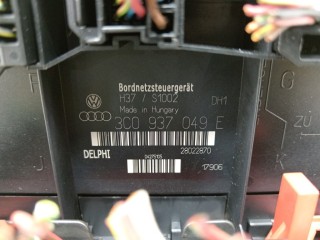 Блок комфорта, ориг. номер 3C0937049E, 28022870, Skoda Octavia 2000-2011