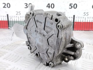 Насос вакуумный, ориг. номер 03L145100, 03L145100F, Audi A4 2004-2009