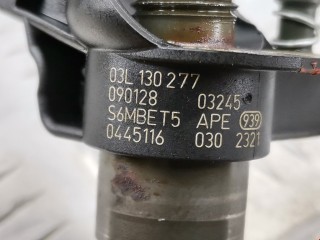 Форсунка, ориг. номер 0445116030, 03L130277, Audi A4 2004-2009