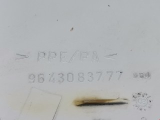 Лючок топливного бака, ориг. номер 9643083777, 1517A5, Peugeot 307 2001-2005