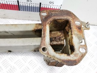 Усилитель бампера переднего, ориг. номер 55112514AA, Jeep Patriot 2006-2010