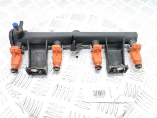 Форсунка Peugeot 307 2001-2005