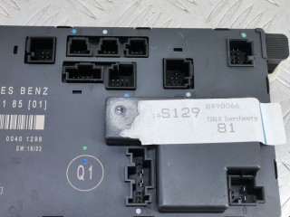 Блок управления двери, ориг. номер 2118208185, A2118208185, Mercedes E W211 2002-2006