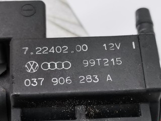 Клапан воздушный, ориг. номер 037906283A, 72240200, Volkswagen Bora 1998-2005