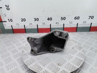 Кронштейн двигателя, ориг. номер 8D0199307L, 8D0199305, Volkswagen Passat 1996-2001