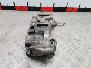 Кронштейн генератора, ориг. номер 11168506863, BMW 5 F10/F11/GT F07 2009-2013